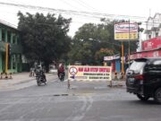 Resepsi Pernikahan Tutup Akses Jalan Provinsi, Pengendara Banyak Yang Mengeluh