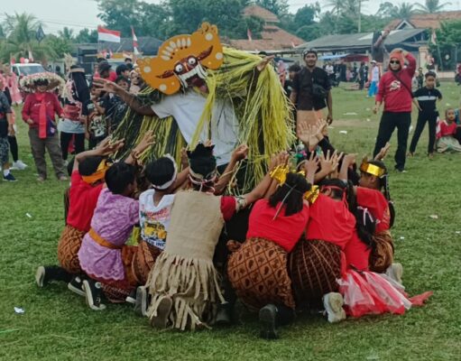 Penampilan Tarian Nusantara dari Gereja St. Petrus Cempaka Nuban Ikut Meriahkan HUT RI Ke-79